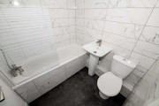 Property image #9